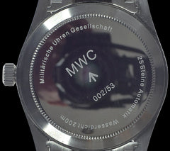 Military Watch Company 1950/1960 25 Juwelen Automatisch horloge met Retro Wijzerplaat en Saffierglas en 2x NATO horlogeband